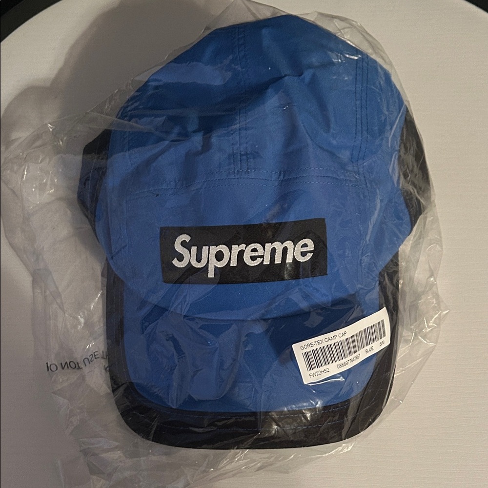 Supreme Black and Blue Logo Cap *DEADSTOCK*